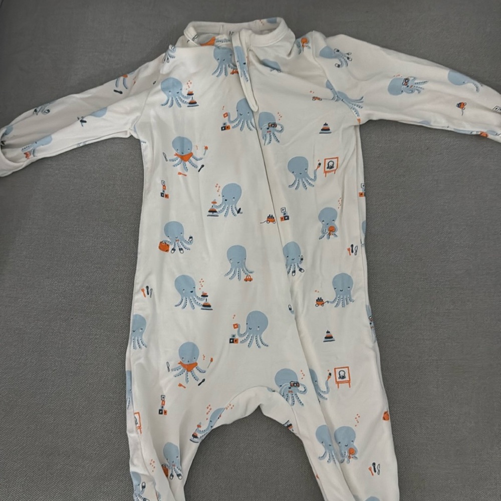 Angel dear one piece with zipper